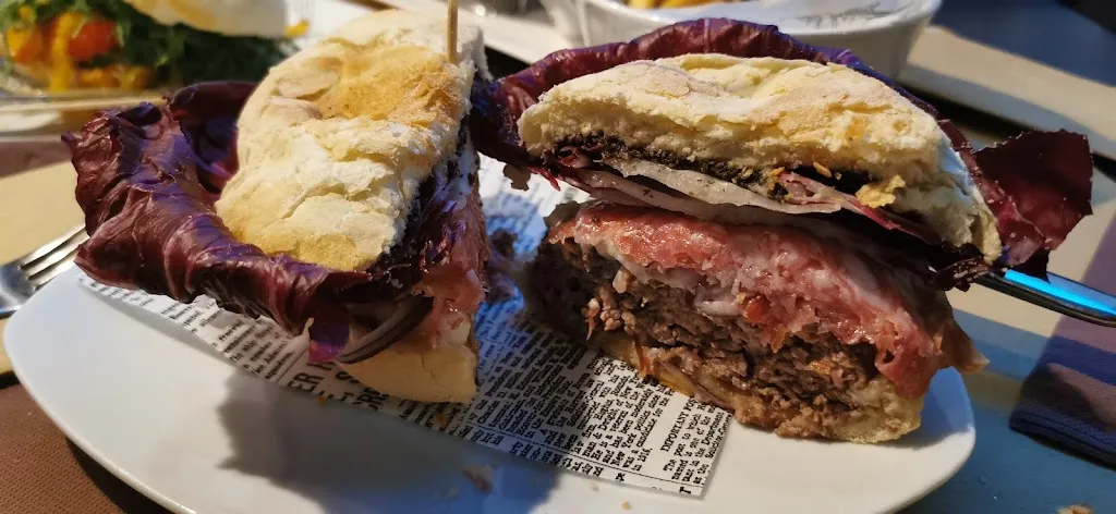 Mark Robley_The Bench Pub_Cavalcaselle_review