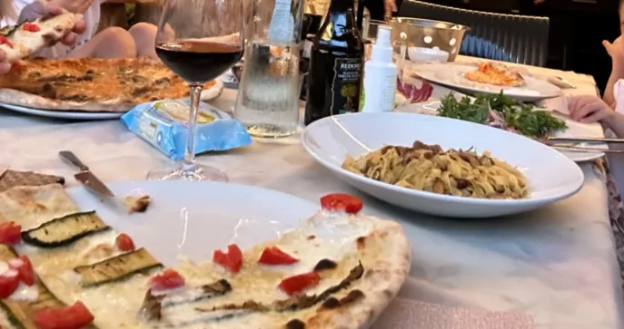 Liz S_Tavernetta Ristorante Pizzeria & Albergo_Cavalcaselle_review