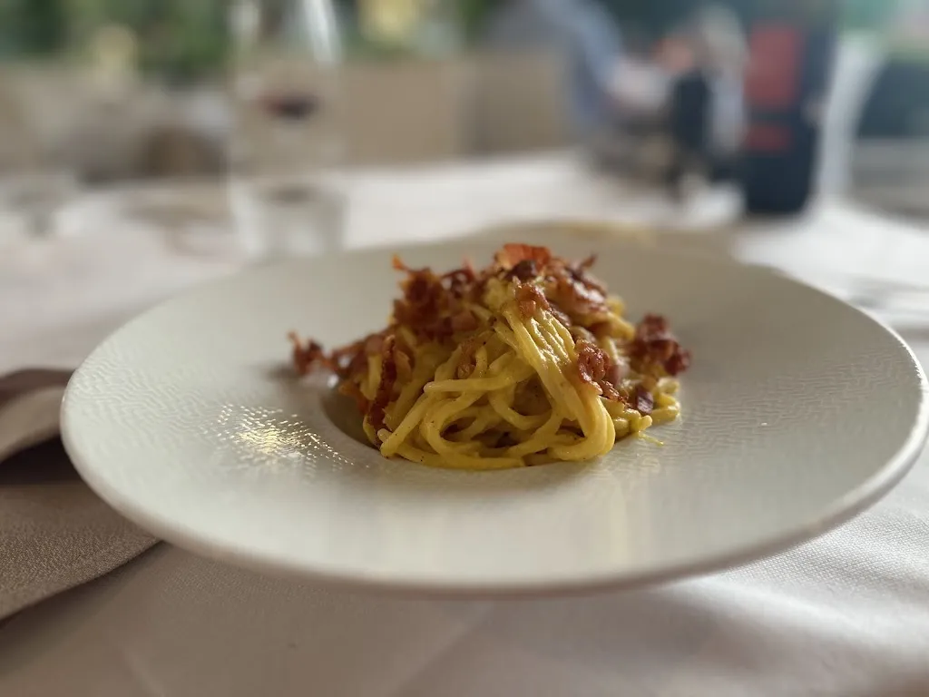 Iulian Tacu_La locanda delle Fornase_Cavalcaselle_review