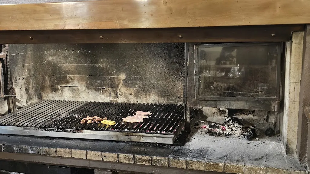 Hristo Ibouchev_La locanda delle Fornase_Cavalcaselle_review