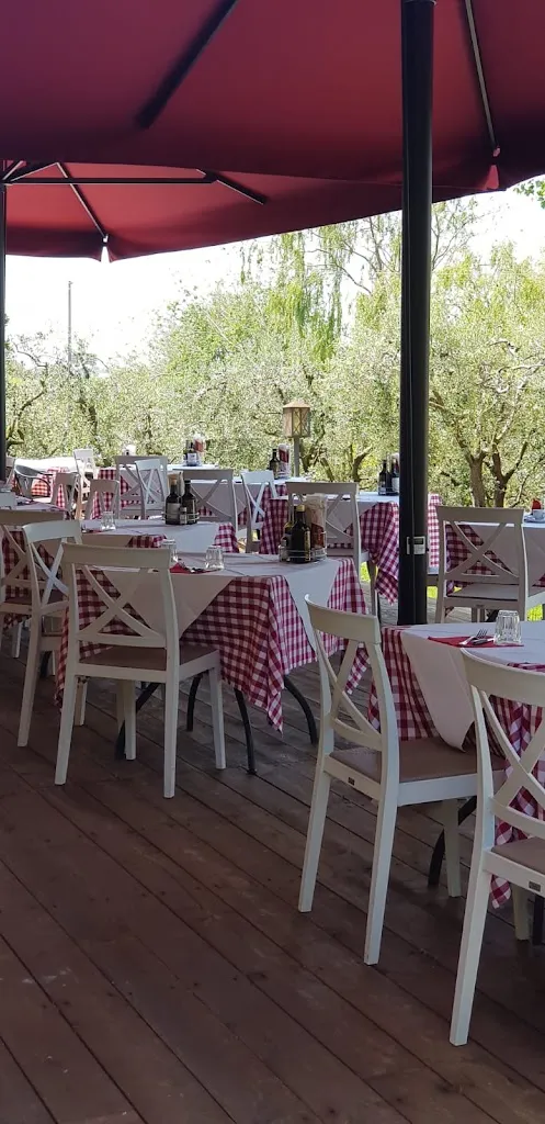 Ristorante Trattoria Cà Persiane restaurant in Cavajon Veronese