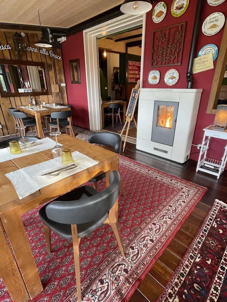 Osteria Metti restaurant in Cavajon Veronese