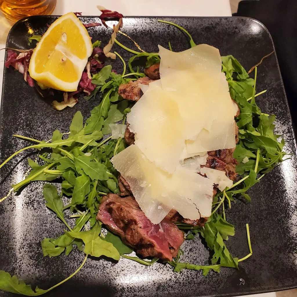 Maya Caruana_Gunè_Castelnuovo del Garda_review