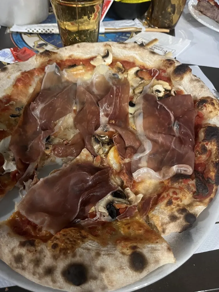 Helleyne Agnellini_Tutankhamon Restaurant_Castelnuovo del Garda_recensione