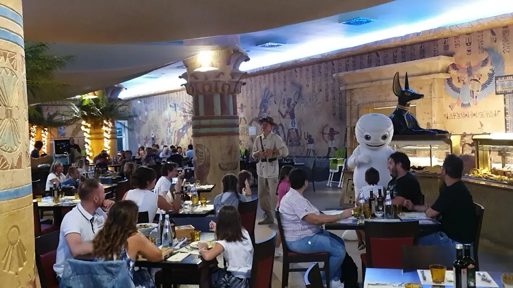 Tutankhamon Restaurant_Castelnuovo del Garda_slider_image_2