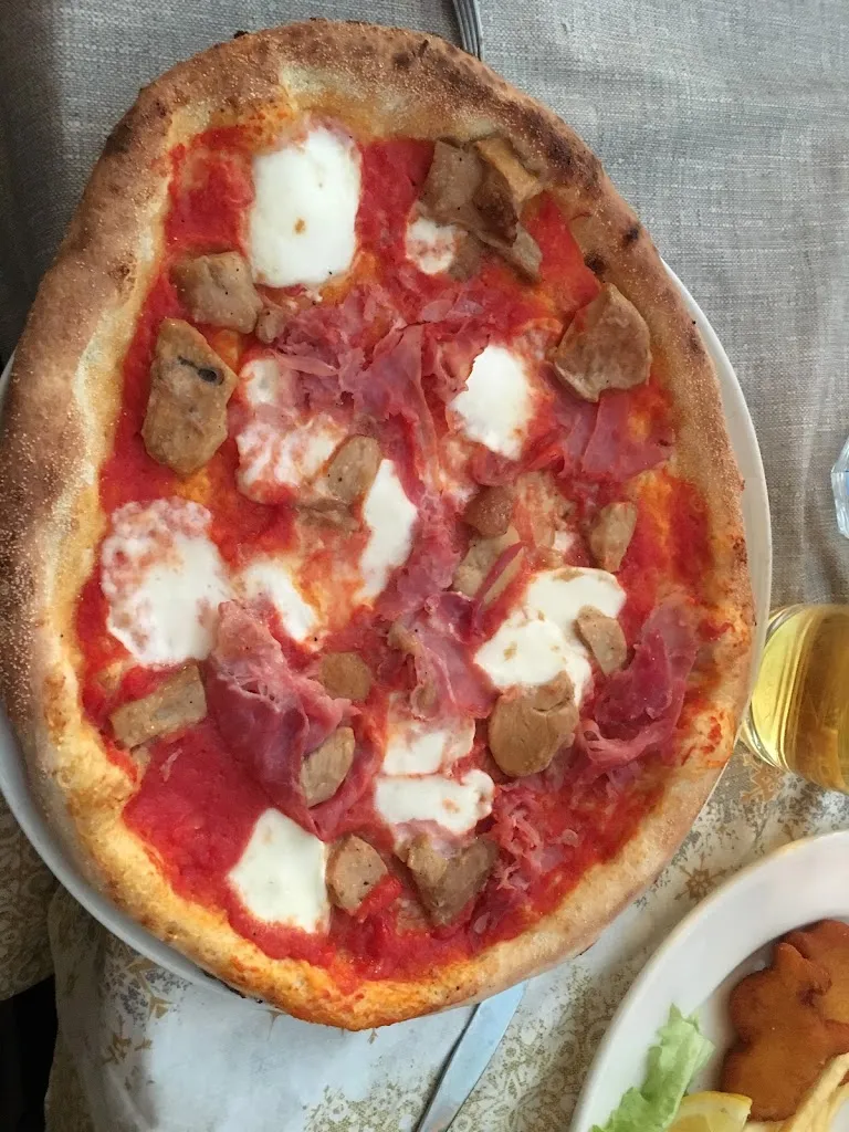 C Turner _Trattoria di Captain Hook_Castelnuovo del Garda_review