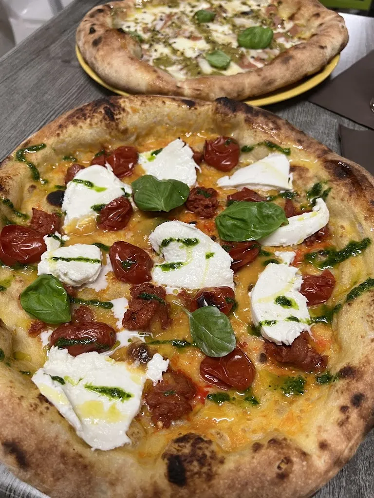 Pizzeria Tagariello_Palagiano_slider_image_2