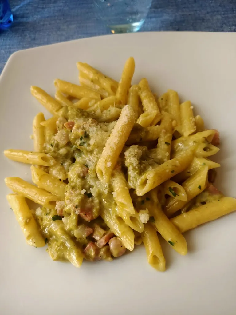 Domenico Pastro_GOLOSANDO DI CARIELLO GENNARO E GIUSEPPE S.N.C._Castelfranco Veneto_review