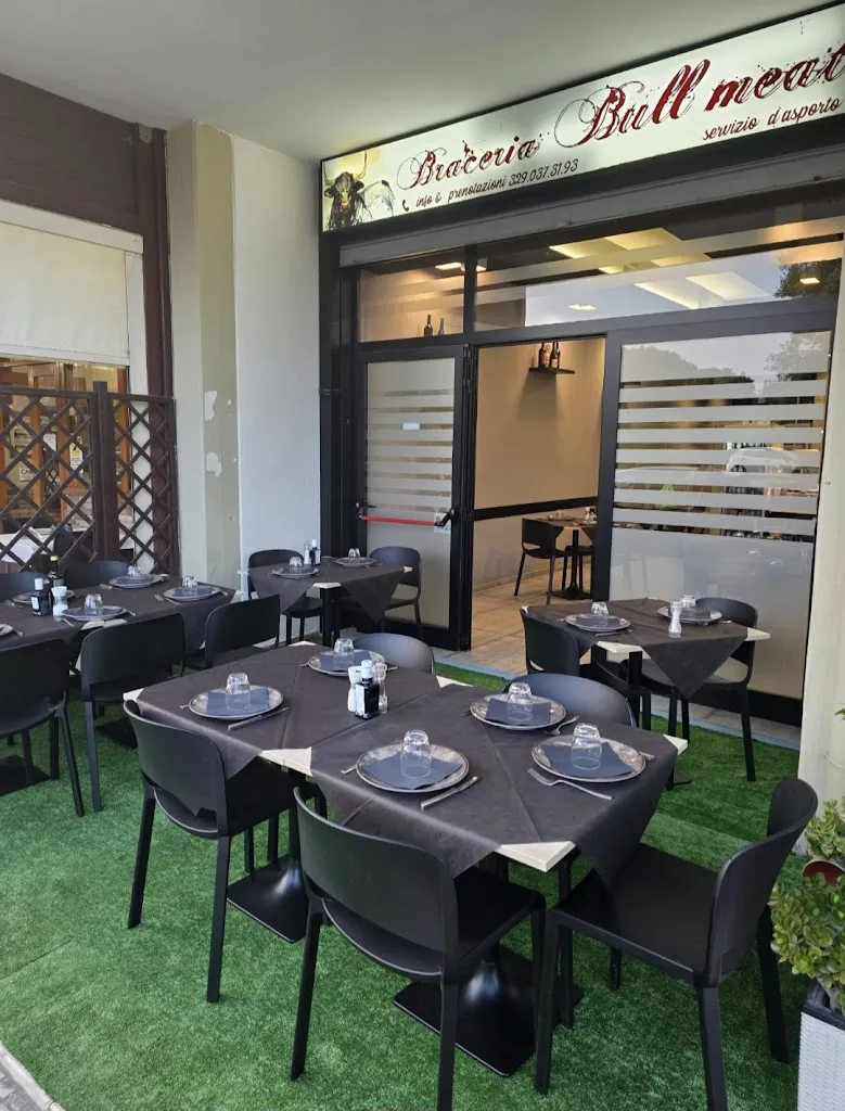 Braceria Bull Meat restaurant in Parco Scizzo-Parchitello