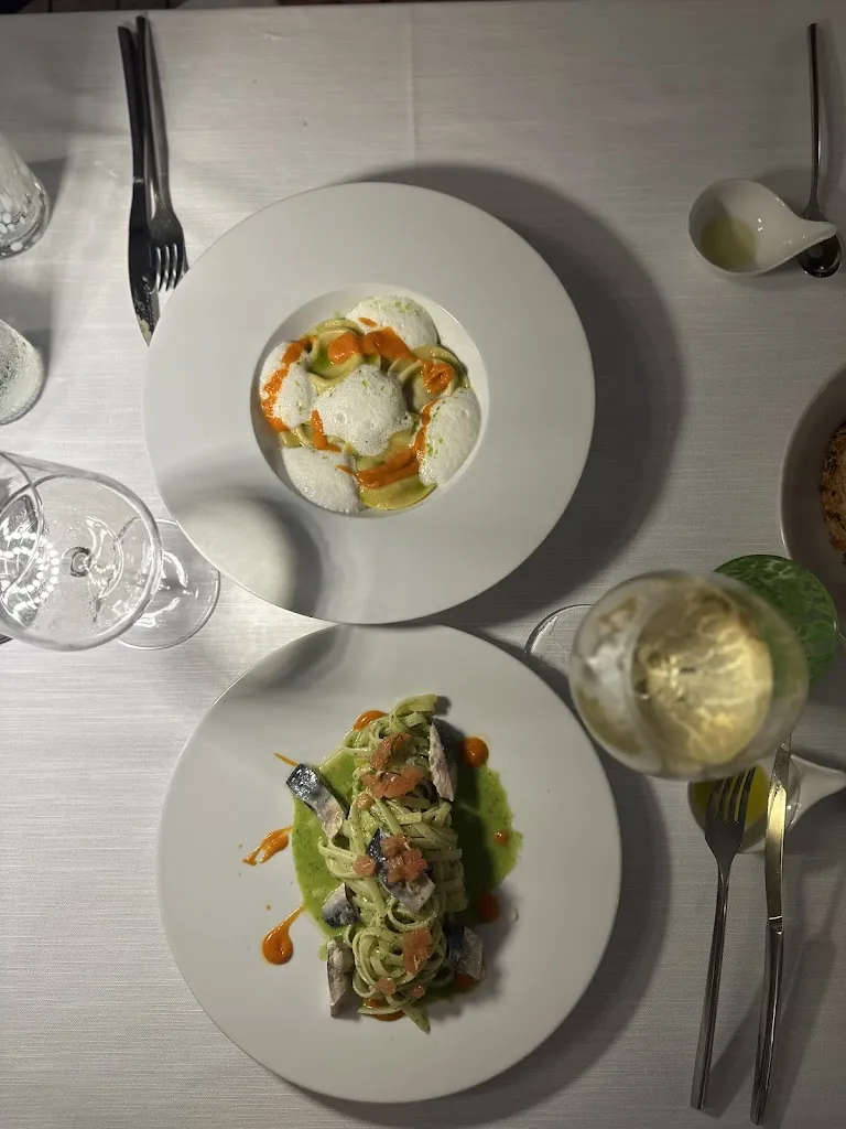 EQ restaurant_Cellore_slider_image_3