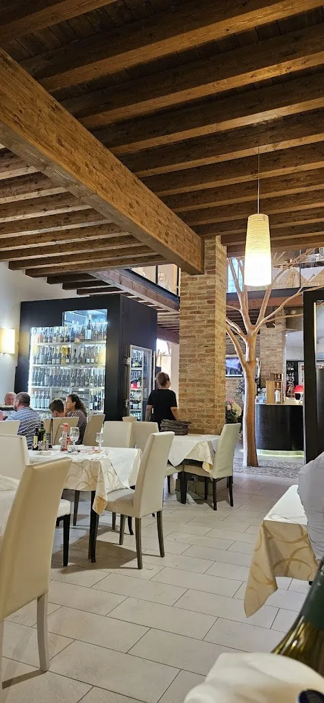 Ristorante Villa Momi’s_Cavarzere_slider_image_3