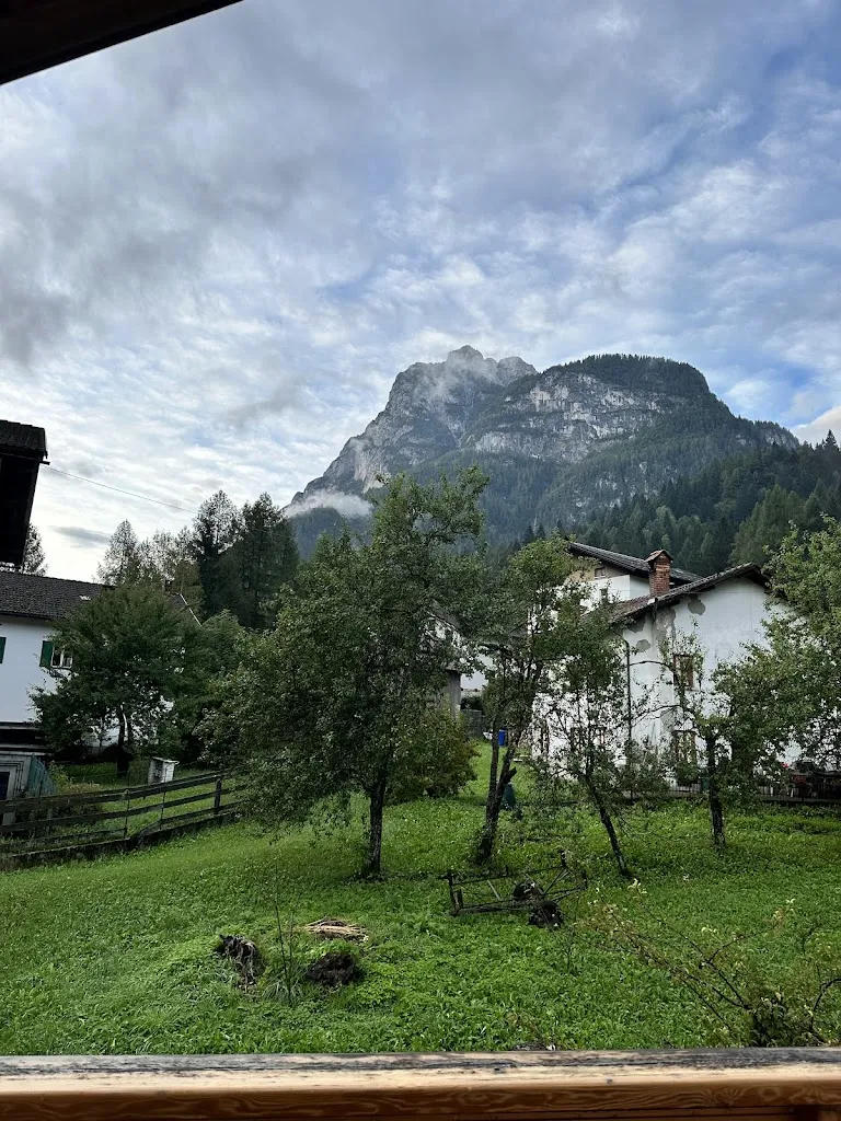 Jessica Rios_Hostaria Rondolost_Cencenighe Agordino_review