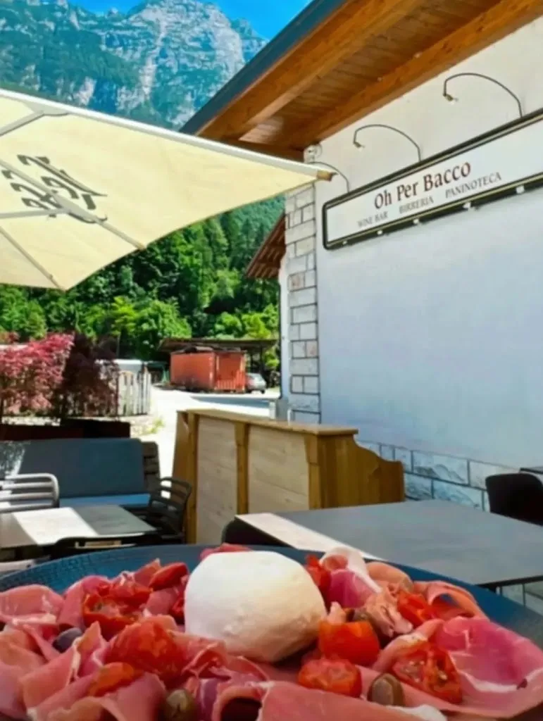 OH Perbacco Enoteca, Paninoteca, Birreria, Wine Bar_Cencenighe Agordino_slider_image_3