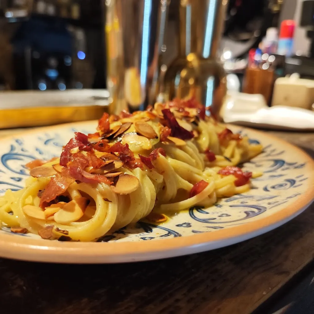 La Madre_Parabita_slider_image_3