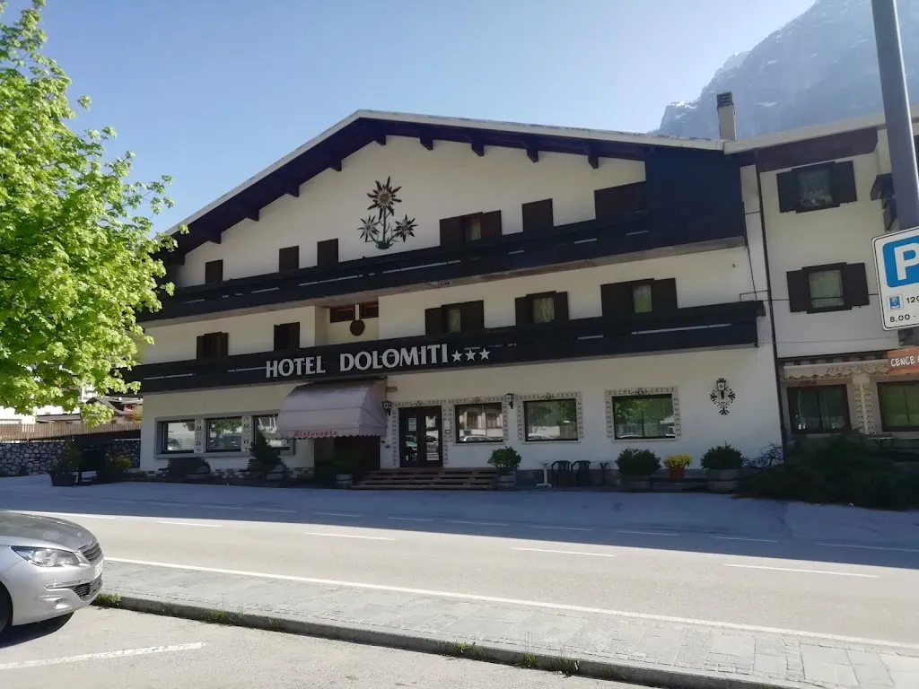 Albergo Ristorante Dolomiti Di Fae' Marco Guerrino & C. Snc restaurant in Cencenighe Agordino