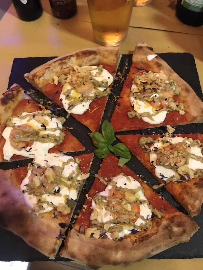 Gaia 96_Pizzeria dallo Zio_Ceneselli_review