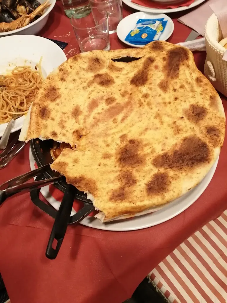 Pizzeria Centrale_Ceggia_slider_image_3