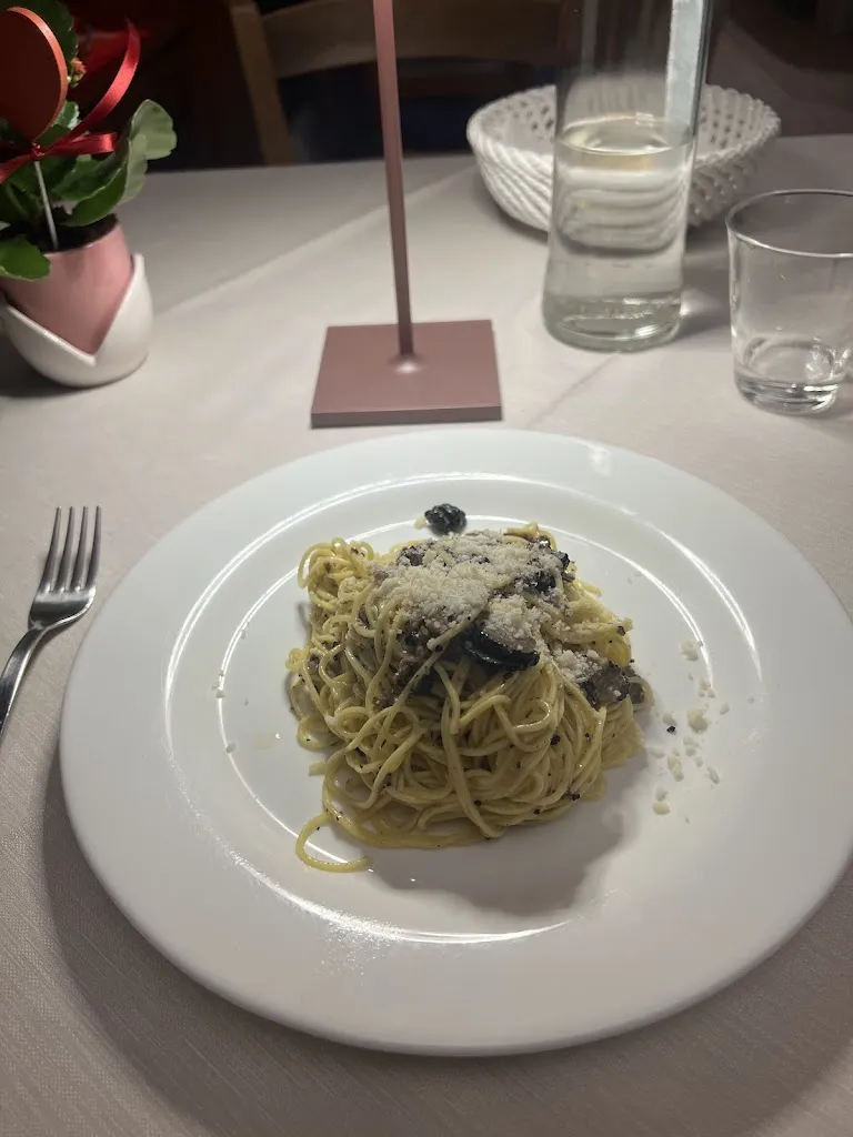 George Fouad_La Corte_Cereda-Cozza Cornedo_review