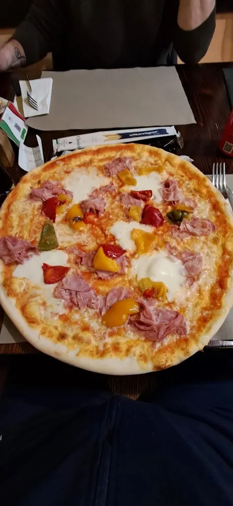 stefano tessari_La Vecia Osteria - Pizzeria Trattoria Bruschetteria_Cereda-Cozza Cornedo_review