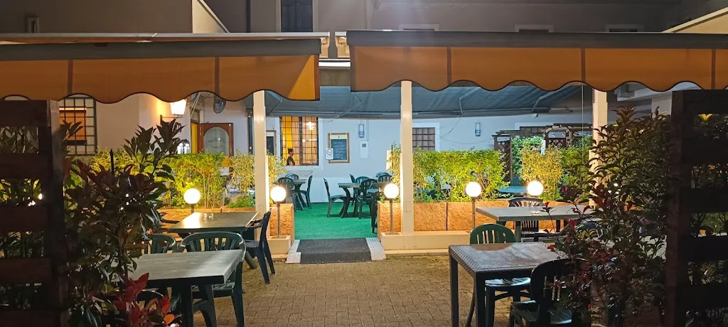 La Vecia Osteria - Pizzeria Trattoria Bruschetteria_Cereda-Cozza Cornedo_slider_image_1