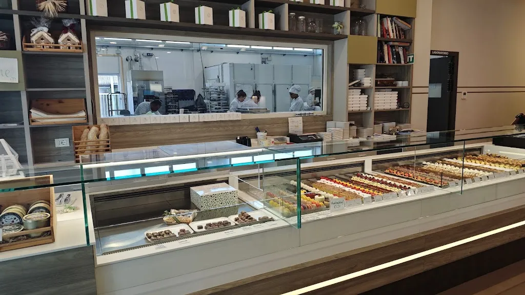 Emil Cenzato_Offelleria Moderna Manfron & Co_Cereda-Cozza Cornedo_review