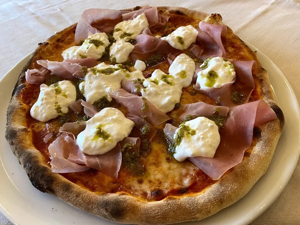 Ristorante Pizzeria San Marco_Cereda-Cozza Cornedo_slider_image_2