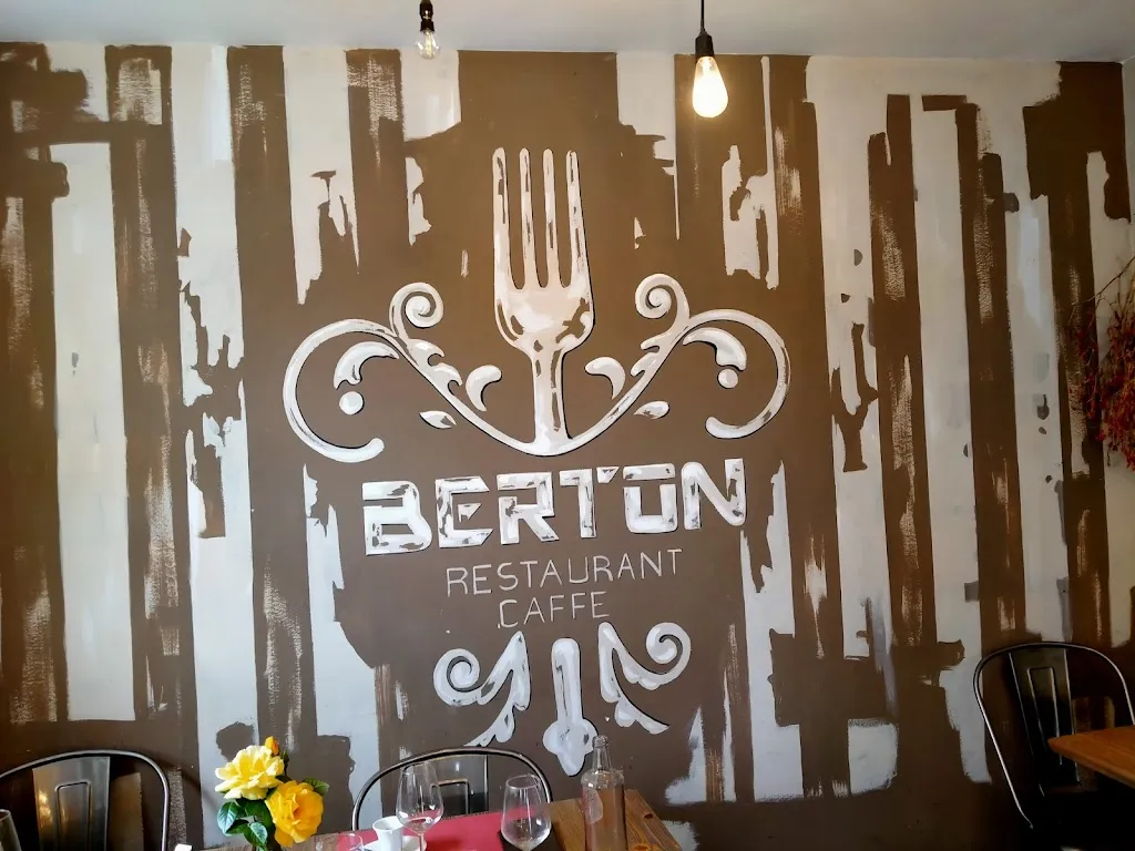 Ristorante Bar Tabacchi Berton_Cesiomaggiore_slider_image_3