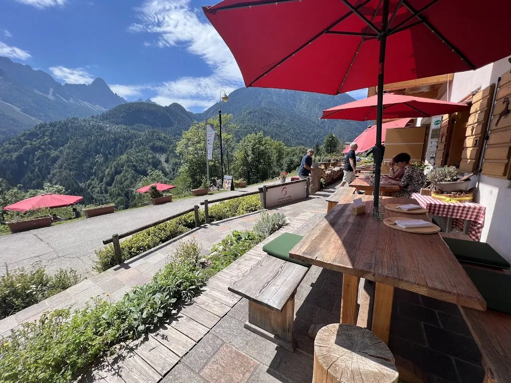 Ristorante @ La Locanda di Villa Gaia restaurant in Cibiana