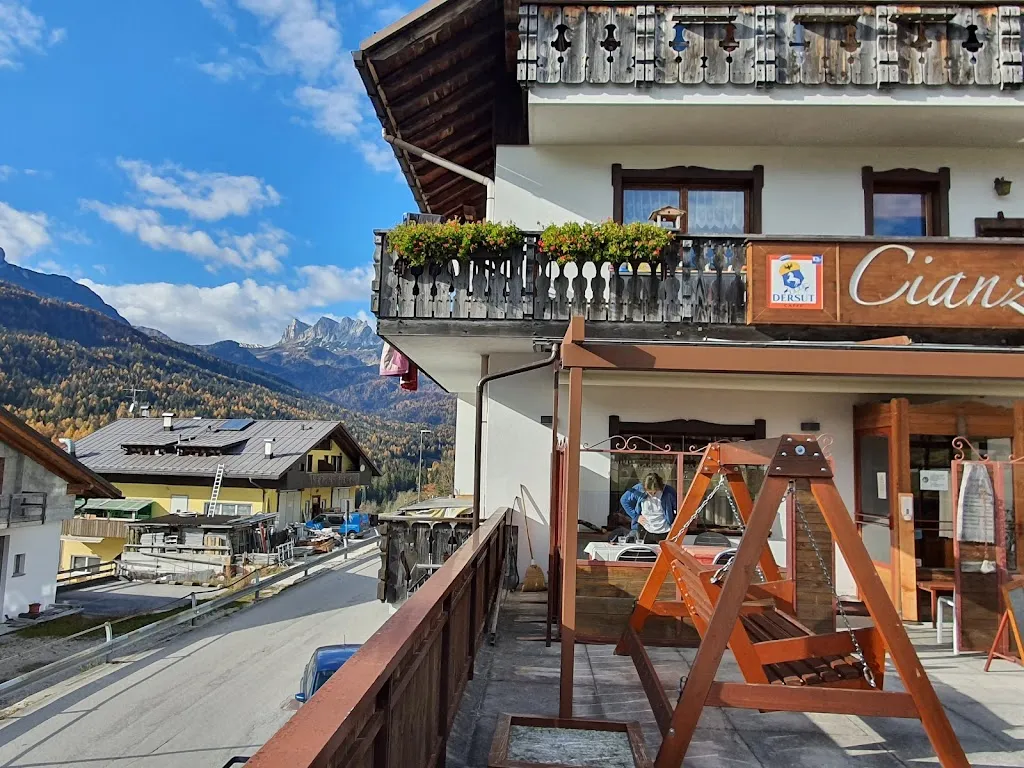 Ristorante Cianzia_Cibiana_slider_image_1