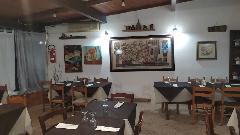 Ristorante Pizzeria La Lanterna restaurant in Parabita