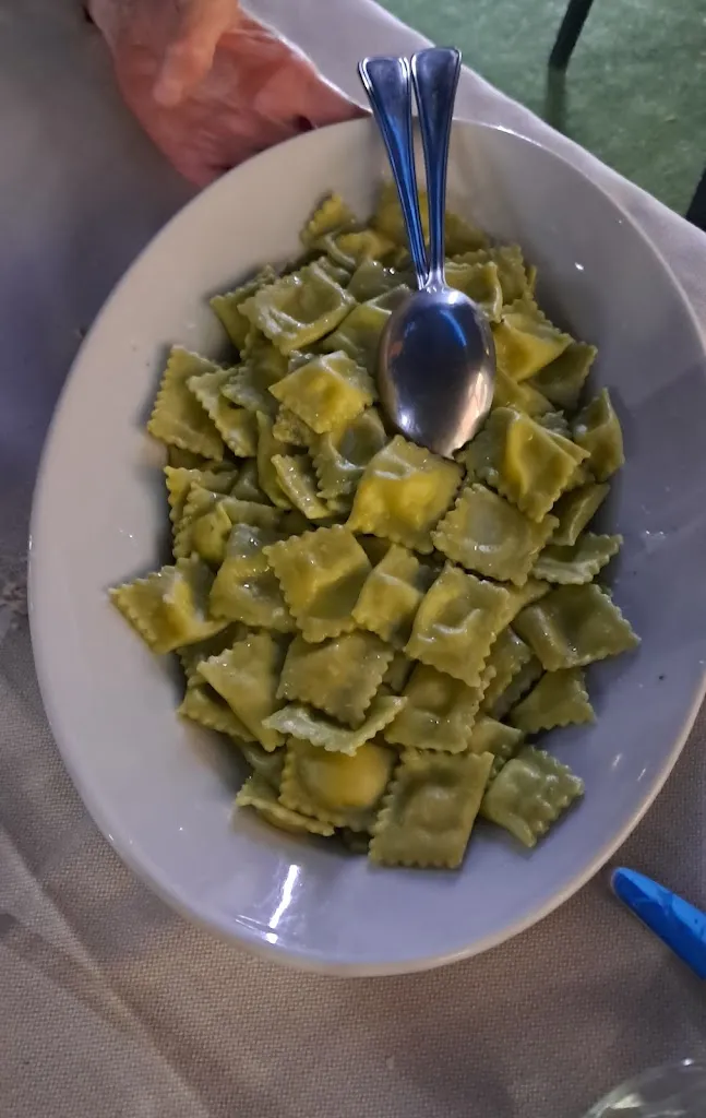 Ristorante Il Giglio_Ciano_slider_image_3