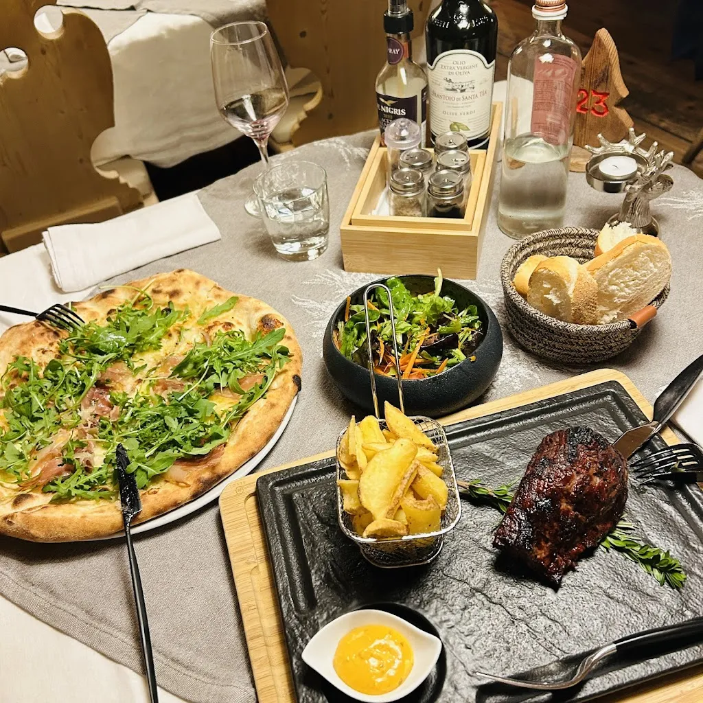 Restaurant Pizzeria Steakhouse La Ciano_Ciano_slider_image_3