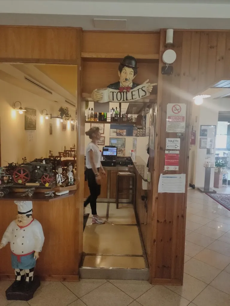 Bar Trattoria Re della Griglia_Cinto Caomaggiore_slider_image_1