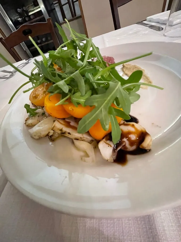 Osteria lo sturno restaurant in Parabita