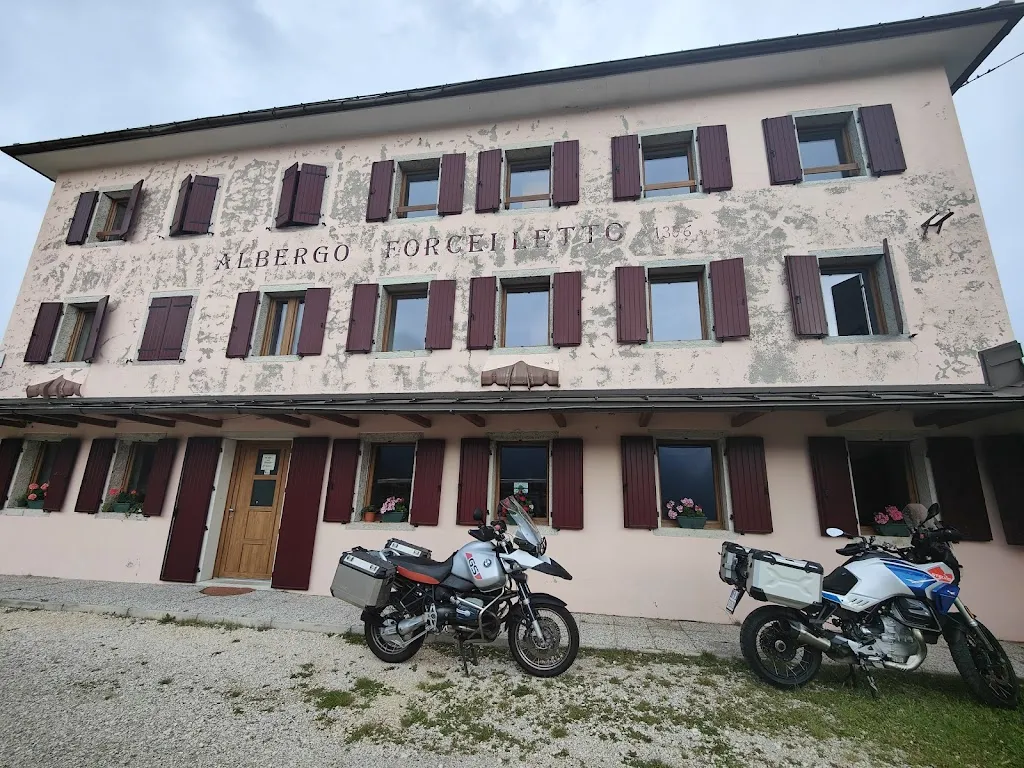 davide fontana_Albergo Rifugio Forcelletto_Cismon del Grappa_review