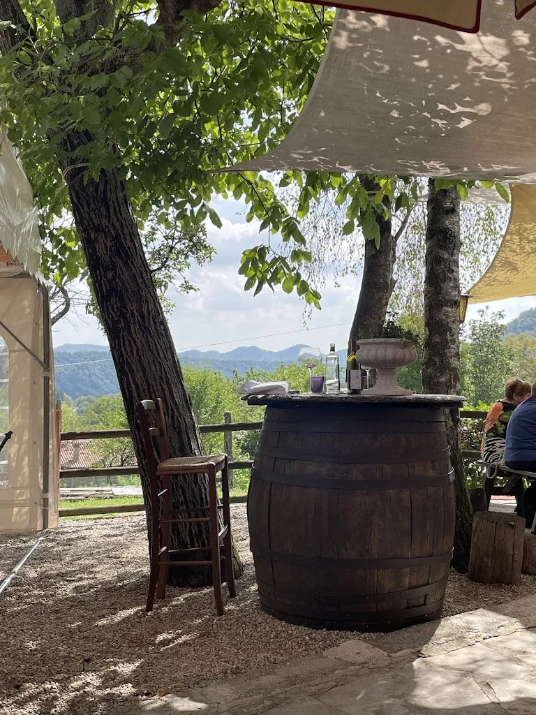 Lea Friebe_Baita alle Grotte_Cison di Valmarino_review