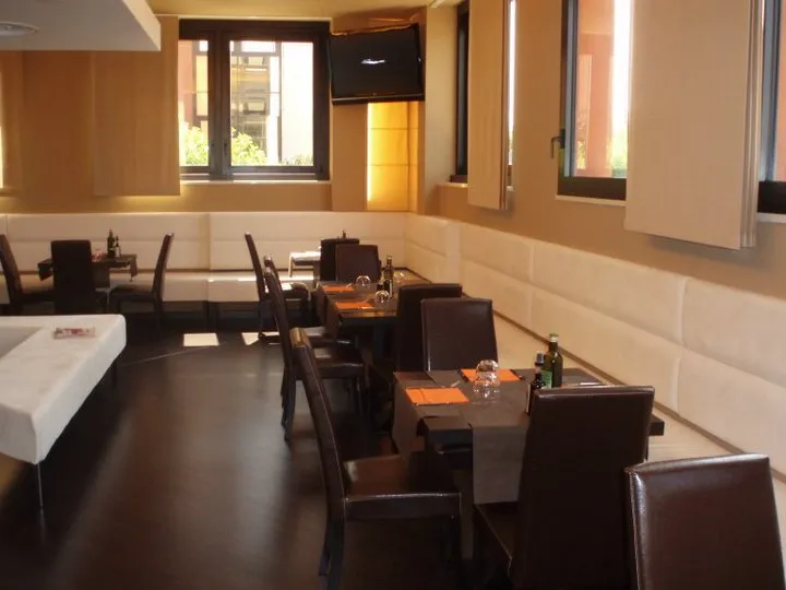 SCALO48 RISTORANTE restaurant in Codiverno