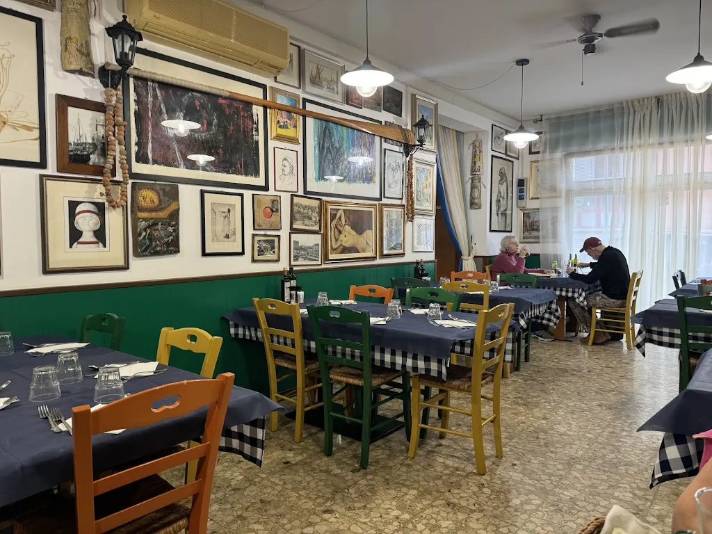 Trattoria Bar Lanterna Blu_Chioggia_slider_image_1