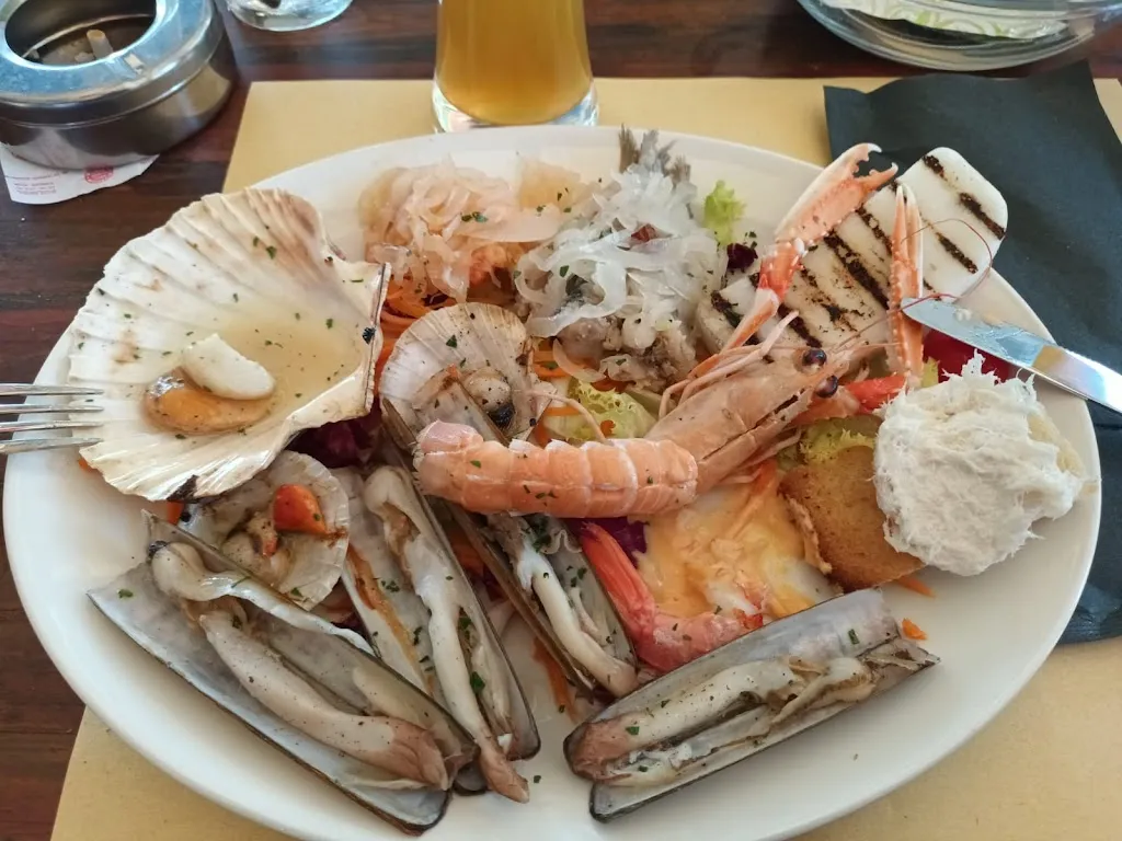 Lorna Ochieng'_Bora Bora_Chioggia_review