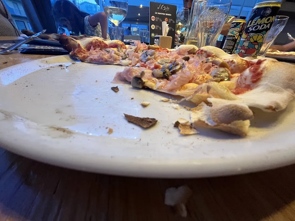 Hennrigurke Deller_Pizzeria MeGusta_Chioggia_review