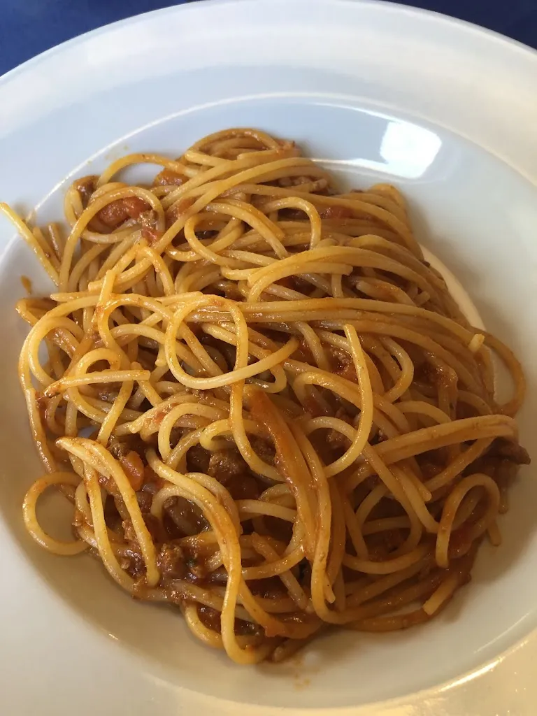 Ana Letícia_Belvedere grill-bar_Colle Santa Lucia_review