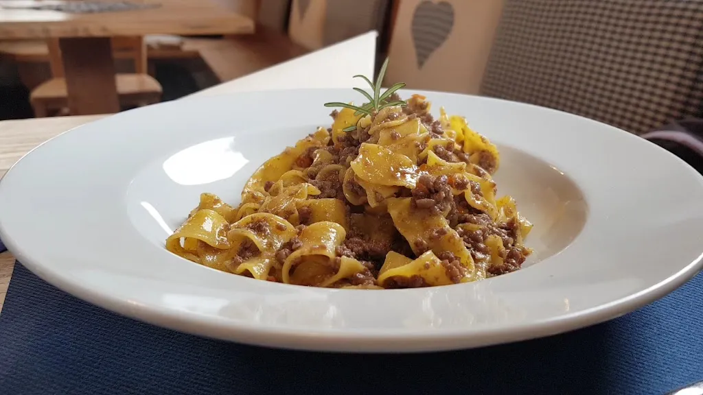 Belvedere grill-bar_Colle Santa Lucia_slider_image_2