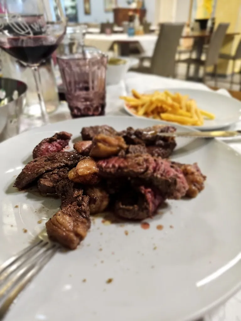 Thomas Mora_Trattoria Orikum_Colle Umberto_review