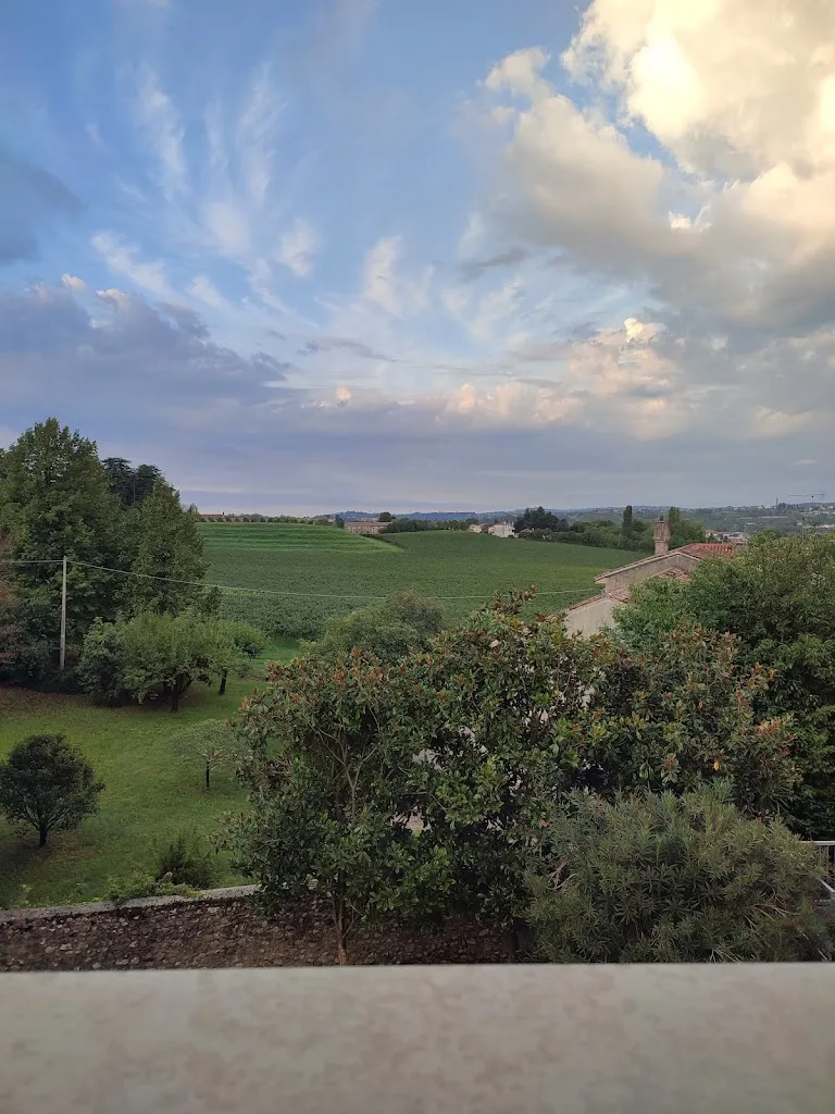 Gagas Setyawahyuaji_RISTORANTE e Hotel 