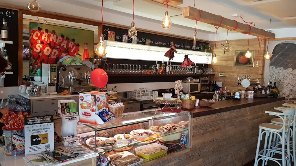 Osteria Caronelli restaurant in Colle Umberto