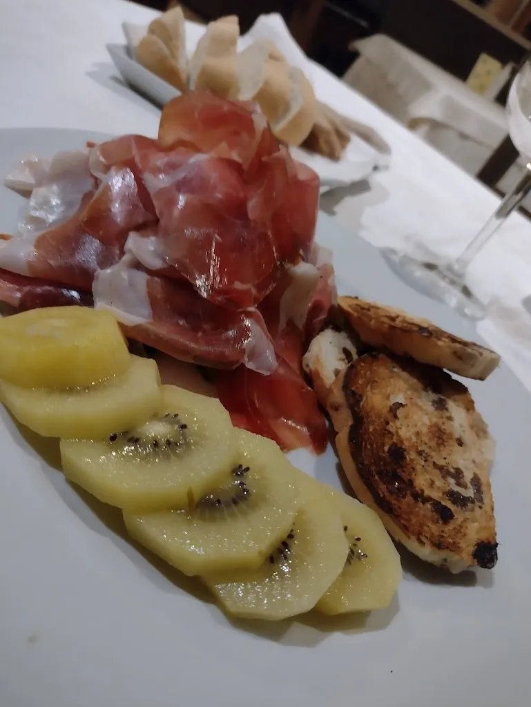 Menu_Quari Hotel Restaurant & Pizza_Cologna Veneta_immagine_5