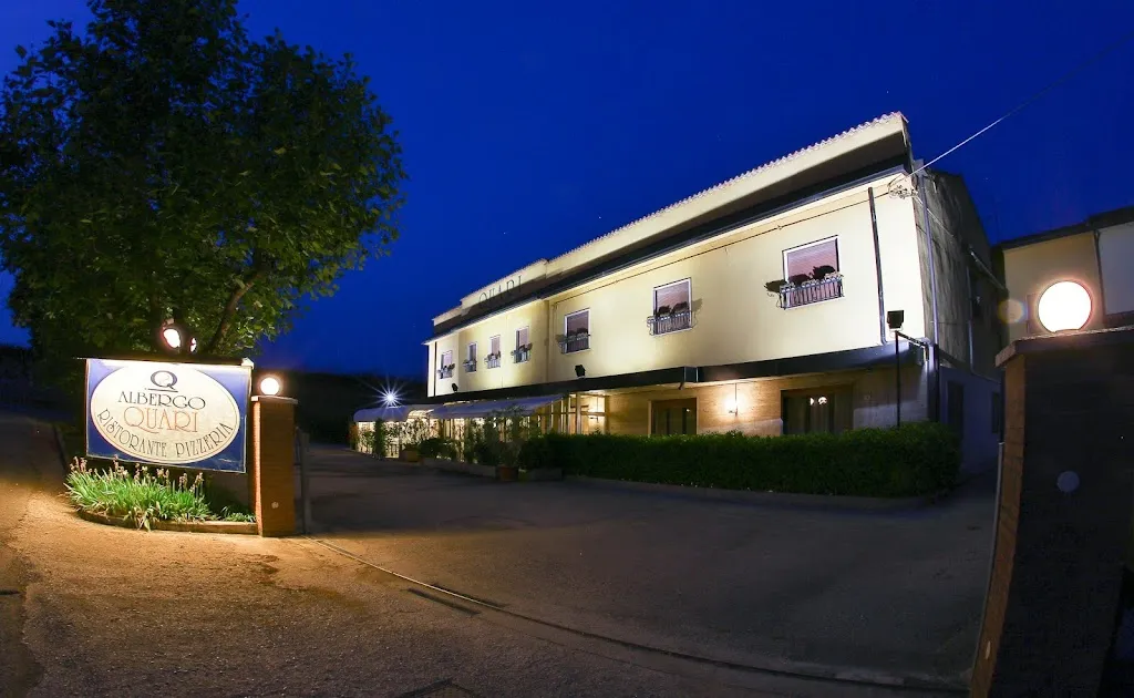 Quari Hotel Restaurant & Pizza_Cologna Veneta_slider_image_3