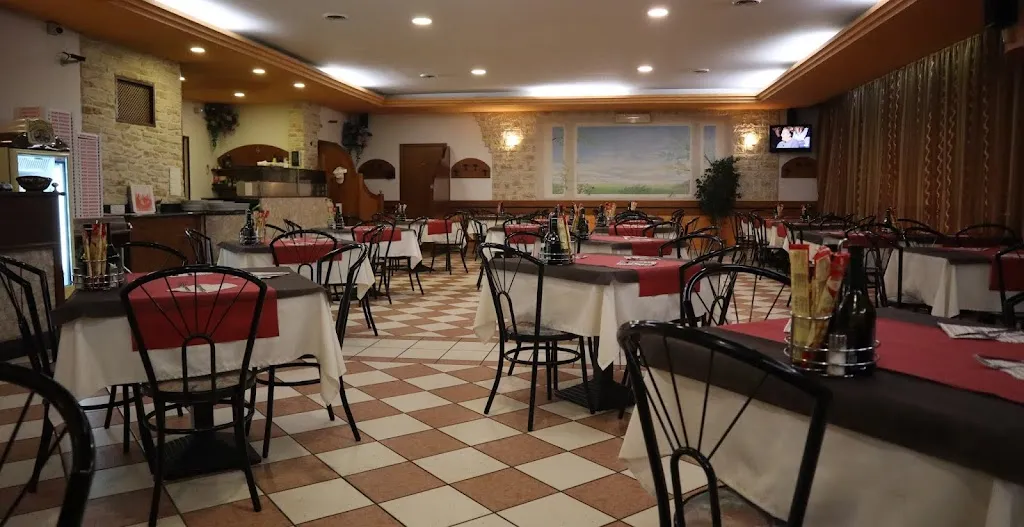 Meeting Pizzeria Trattoria di Venturini Barbara e Diego restaurant in Cologna Veneta