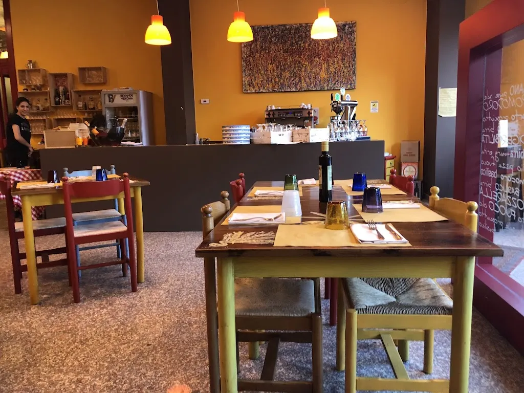 Pizzeria Treppi' restaurant in Colognola ai Colli