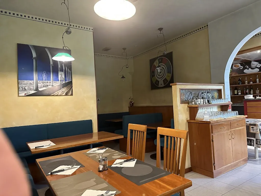 Trattoria bar Red Rose da Gina_Conegliano_slider_image_1